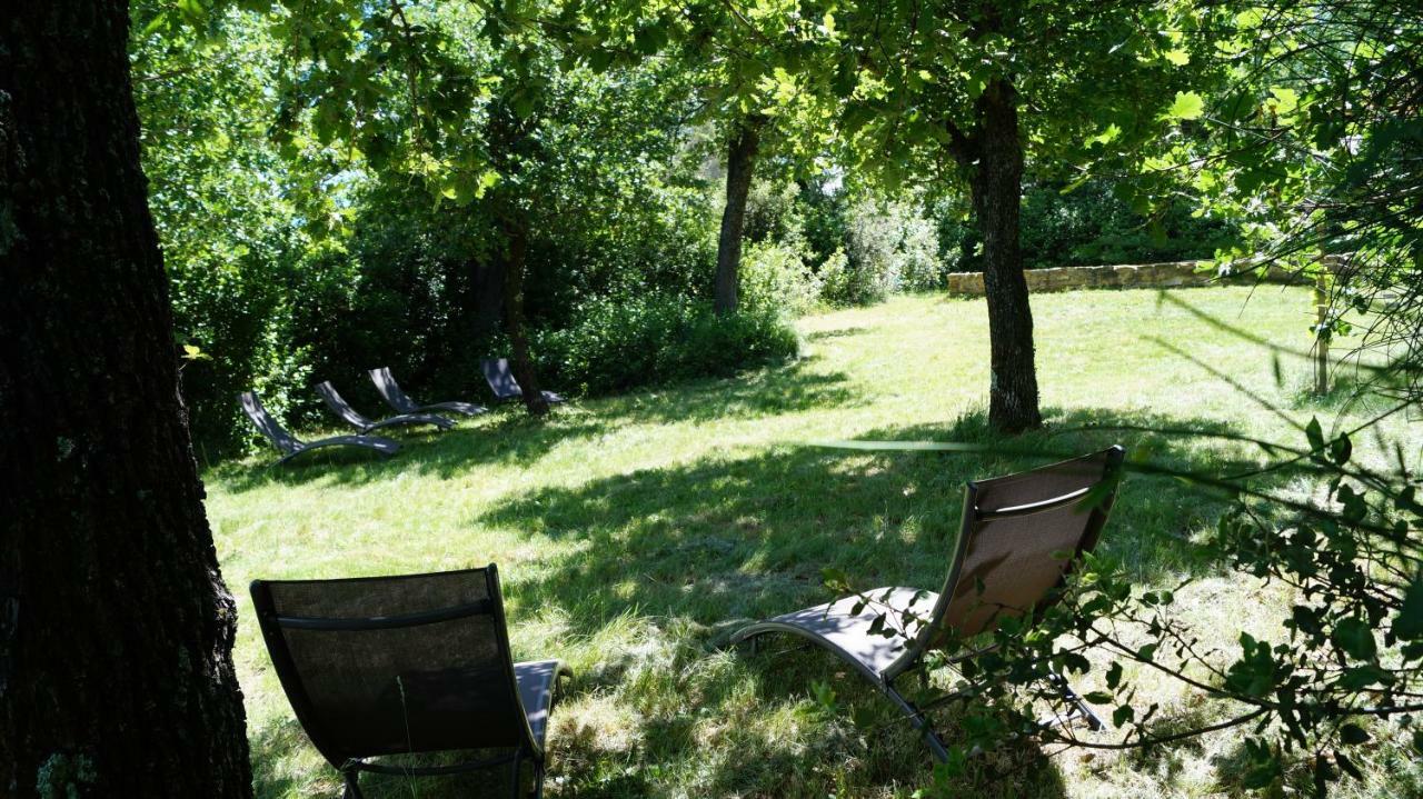 Les Lilas Des Chenes Piolenc Exterior foto